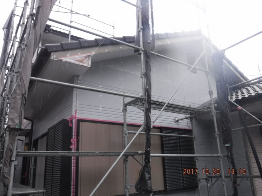 10月20日 台風養生 破風納め取り付け｜津久見市S様邸