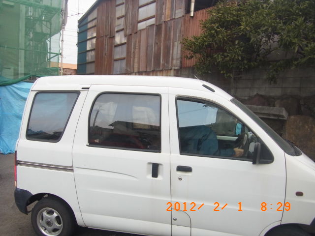 作業中止で帰路につく準備をした作業車