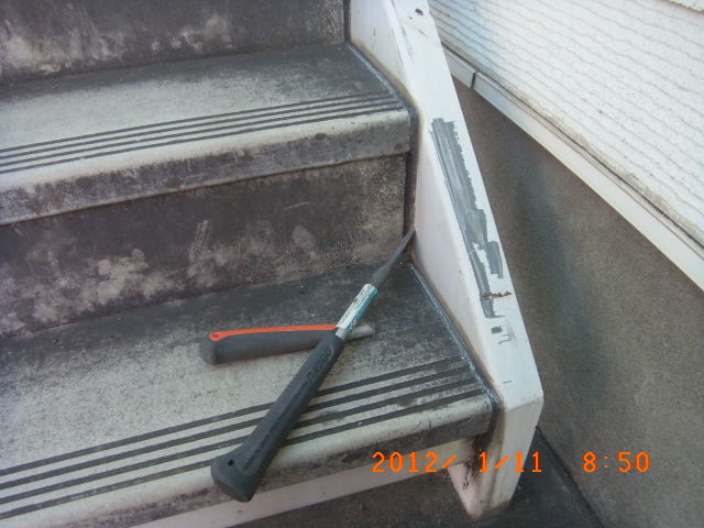 西面階段の側板を削るための手工具
