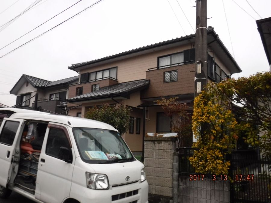 足場の解体を終えたE様邸の外観