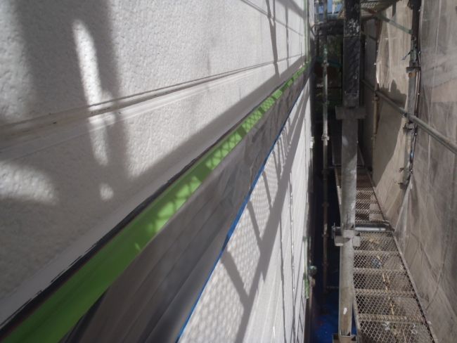 東面の幕板に施した養生