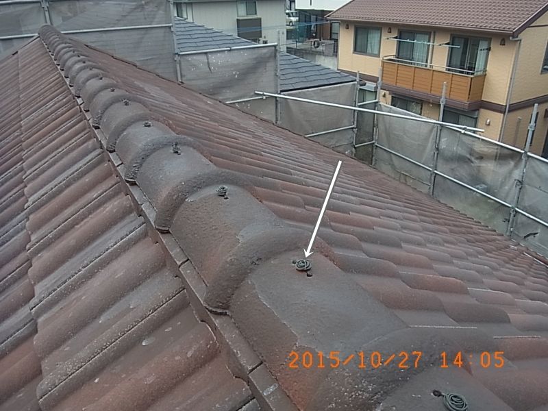 棟瓦の緊結線まわりを確認