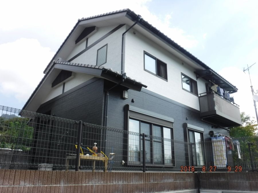 大分県日出町H様邸 8月27日 足場解体 最終回 比較写真2 施工後